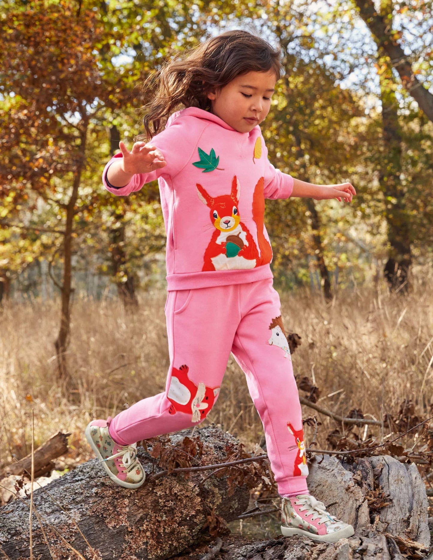 Appliqué Hoodie-Bright Petal Pink Squirrel