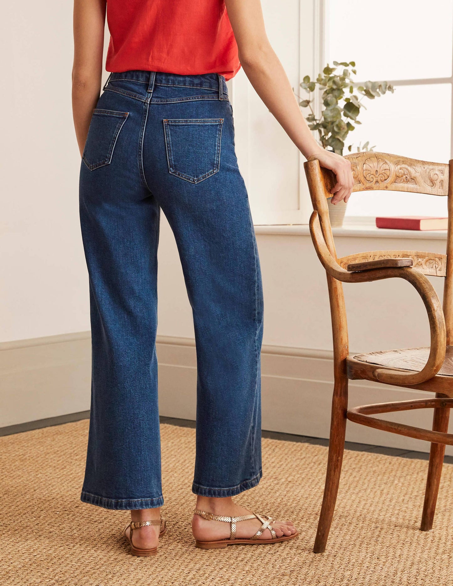 Horn Button Wide Leg Jeans-Mid Vintage Denim