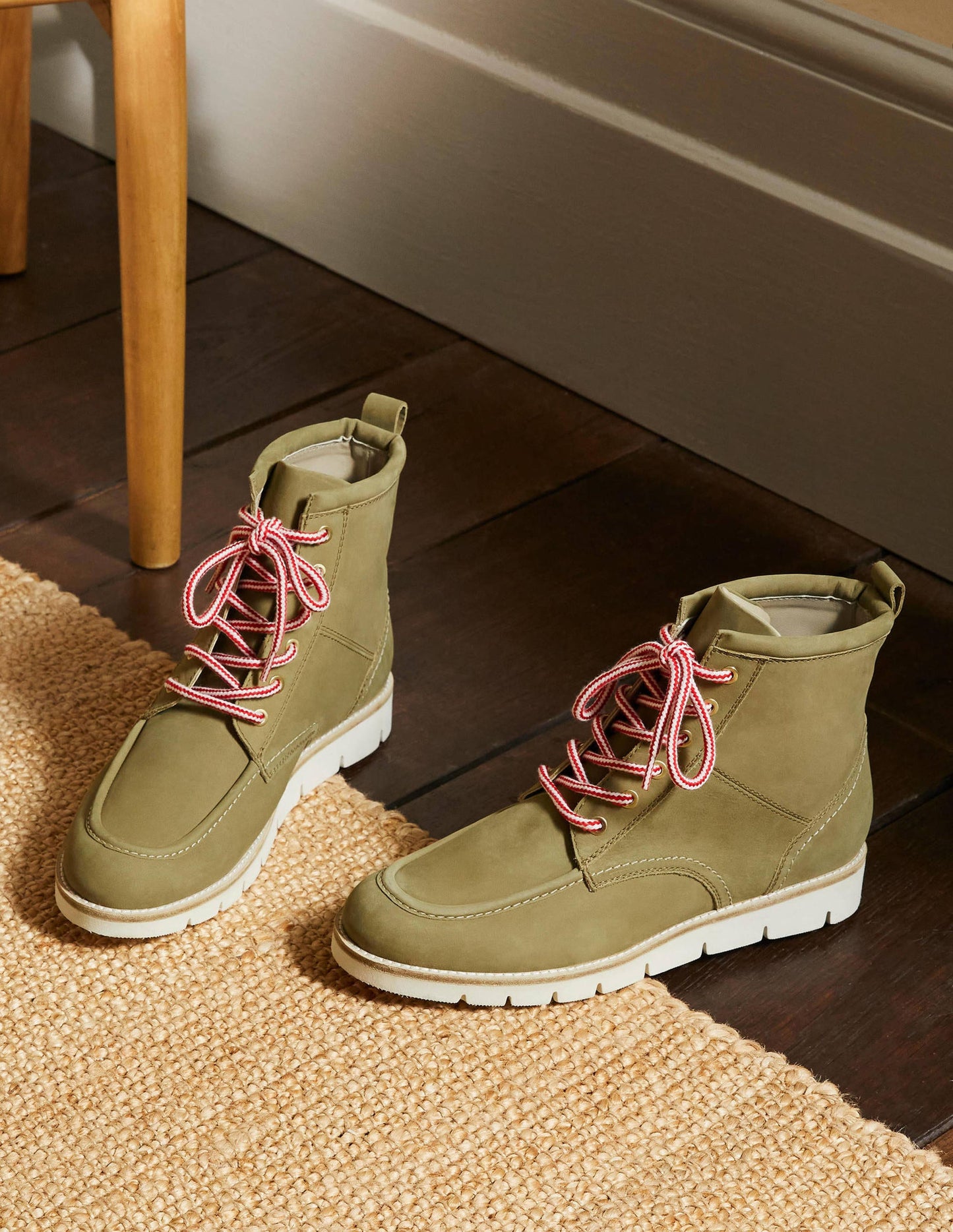 Seam Detail Lace-up Boots-Ground Ginger