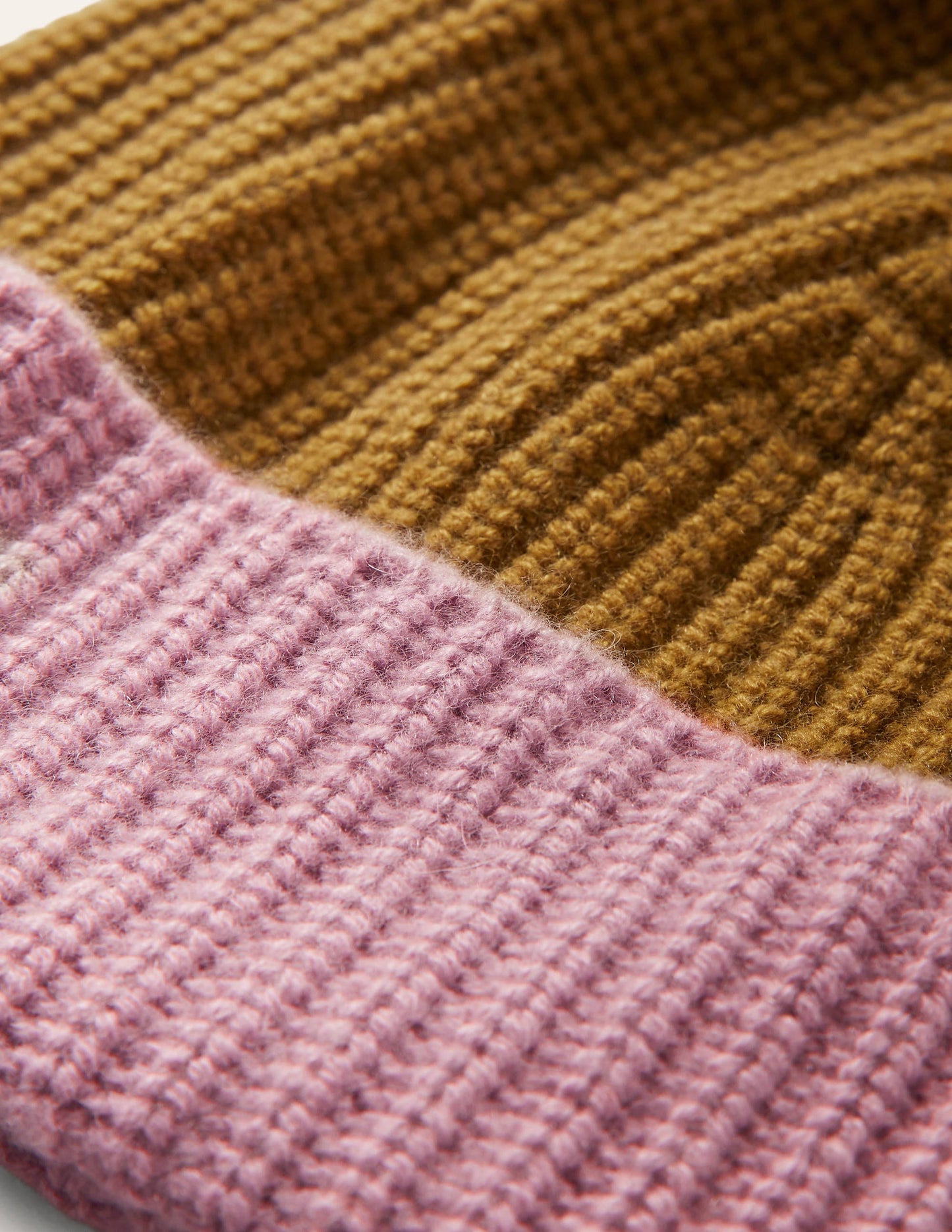 Colourblock Cashmere Hat-Navy/Old Moss/Purple