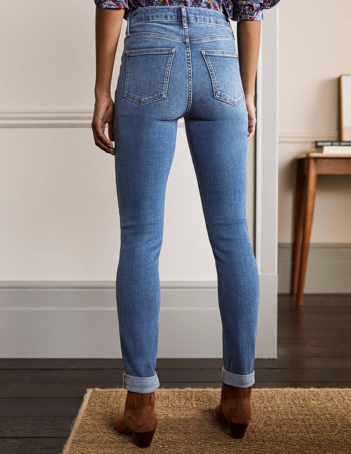 Seam Detail Skinny Jeans-Light Vintage