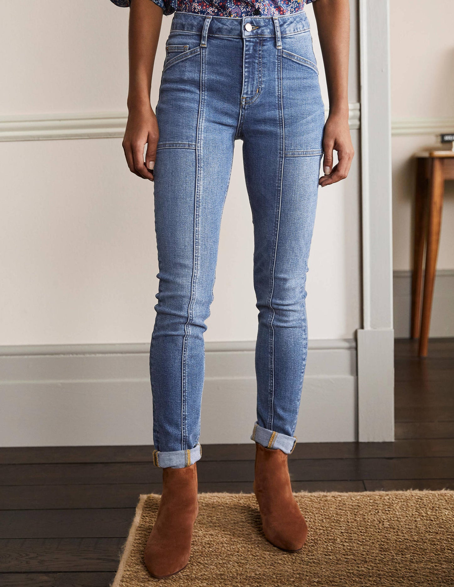 Seam Detail Skinny Jeans-Light Vintage