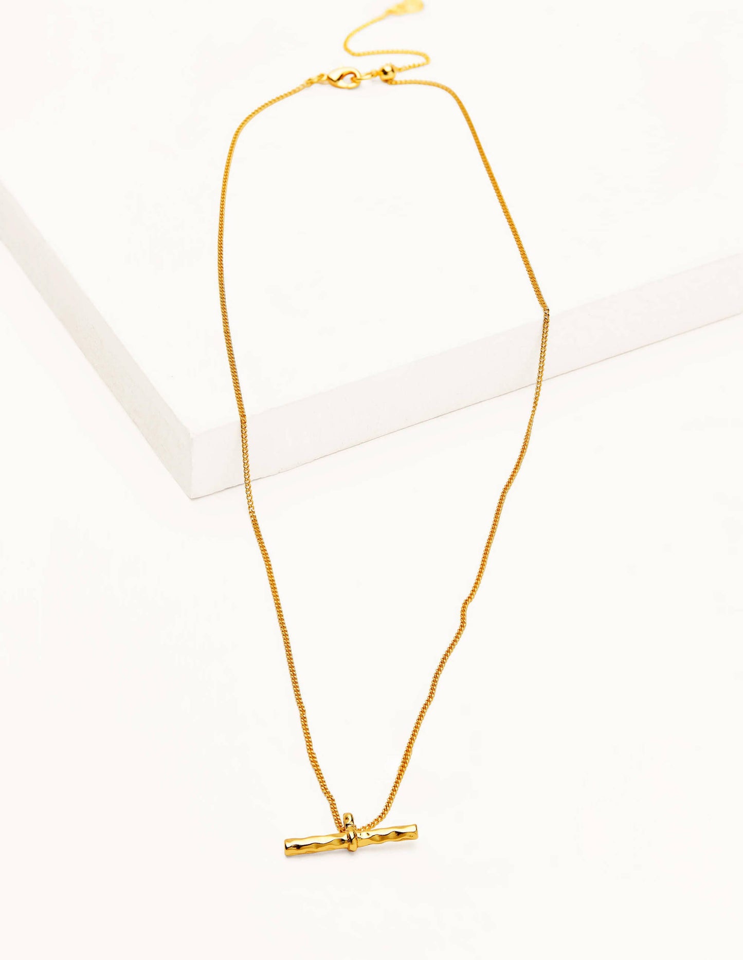 T-Bar Necklace-Gold Metallic
