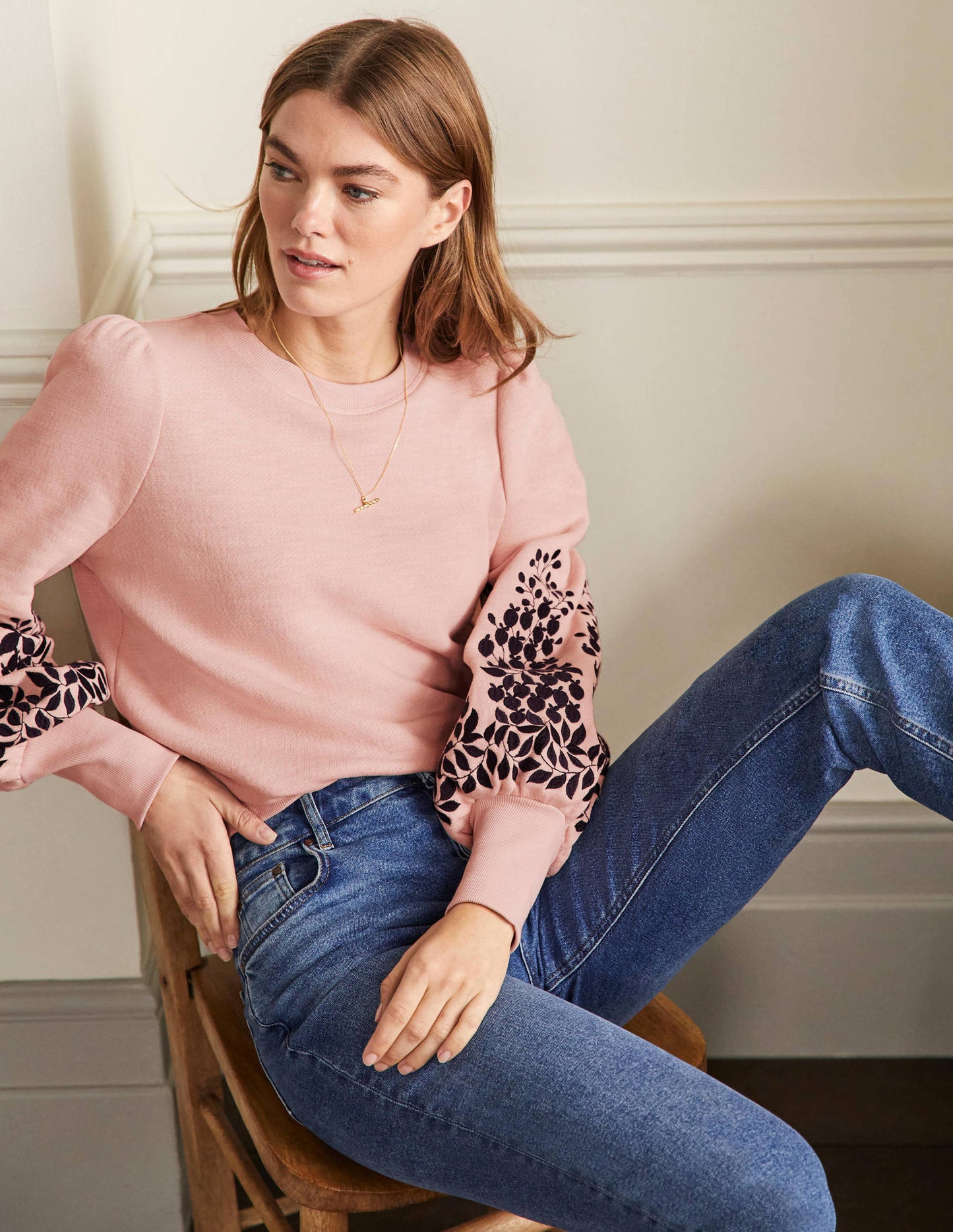 Embroidered Blouson Sweatshirt-Milkshake, Navy Embroidery