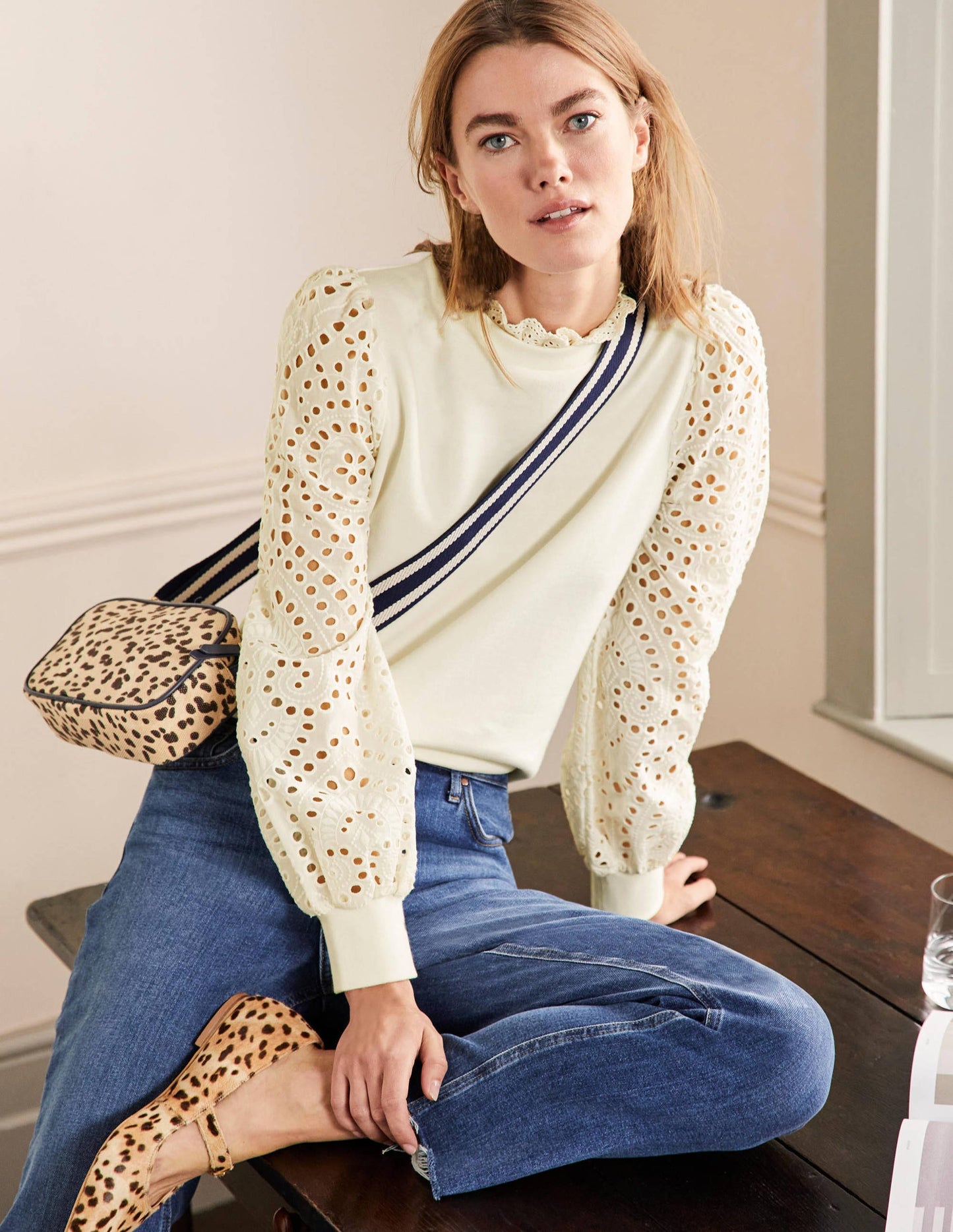 Broderie Blouson Sweatshirt-Ivory