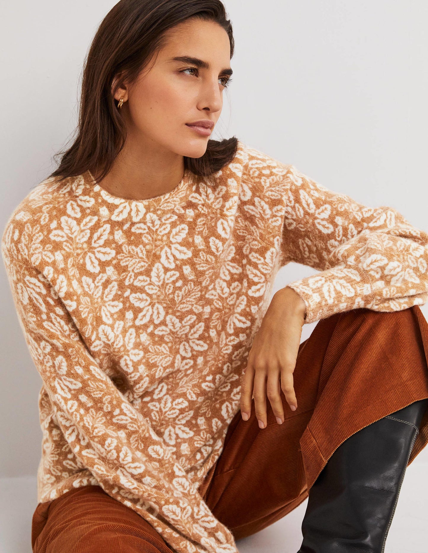 Blouson Sleeve Fluffy Jumper-Assam Brown, Acorn Leaf