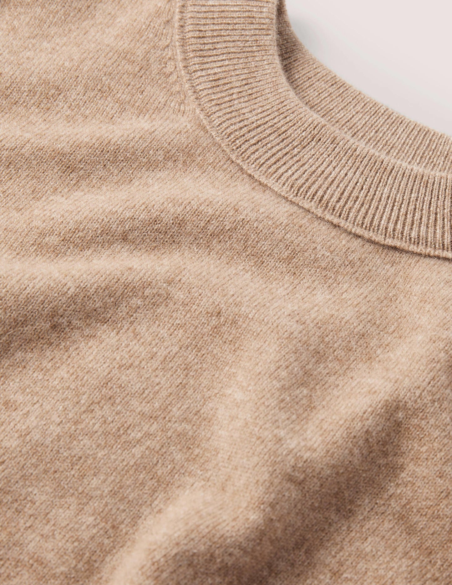 Cashmere Puff Shoulder Jumper-Camel Melange