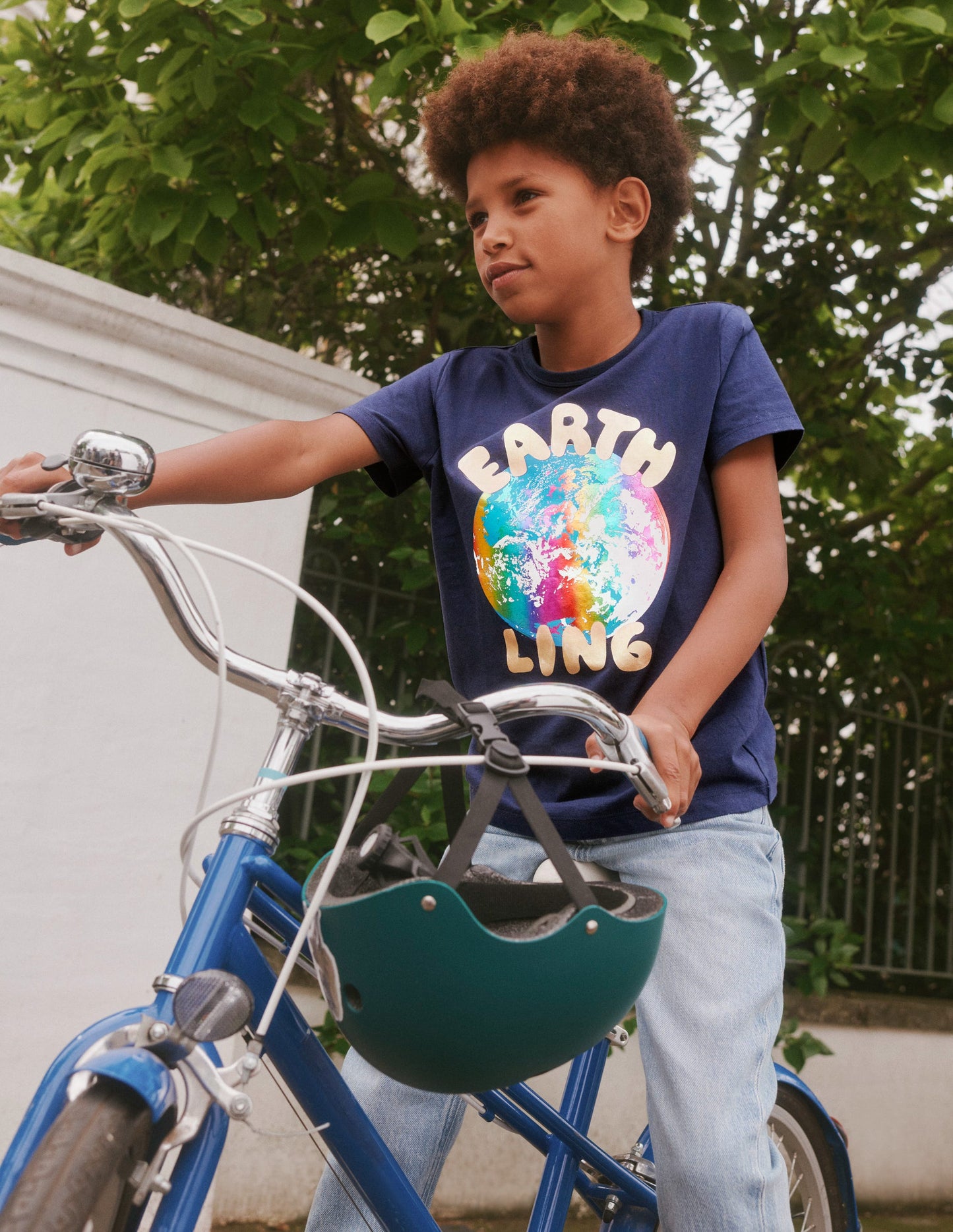 Earth Logo-Print T-Shirt-Bright Navy