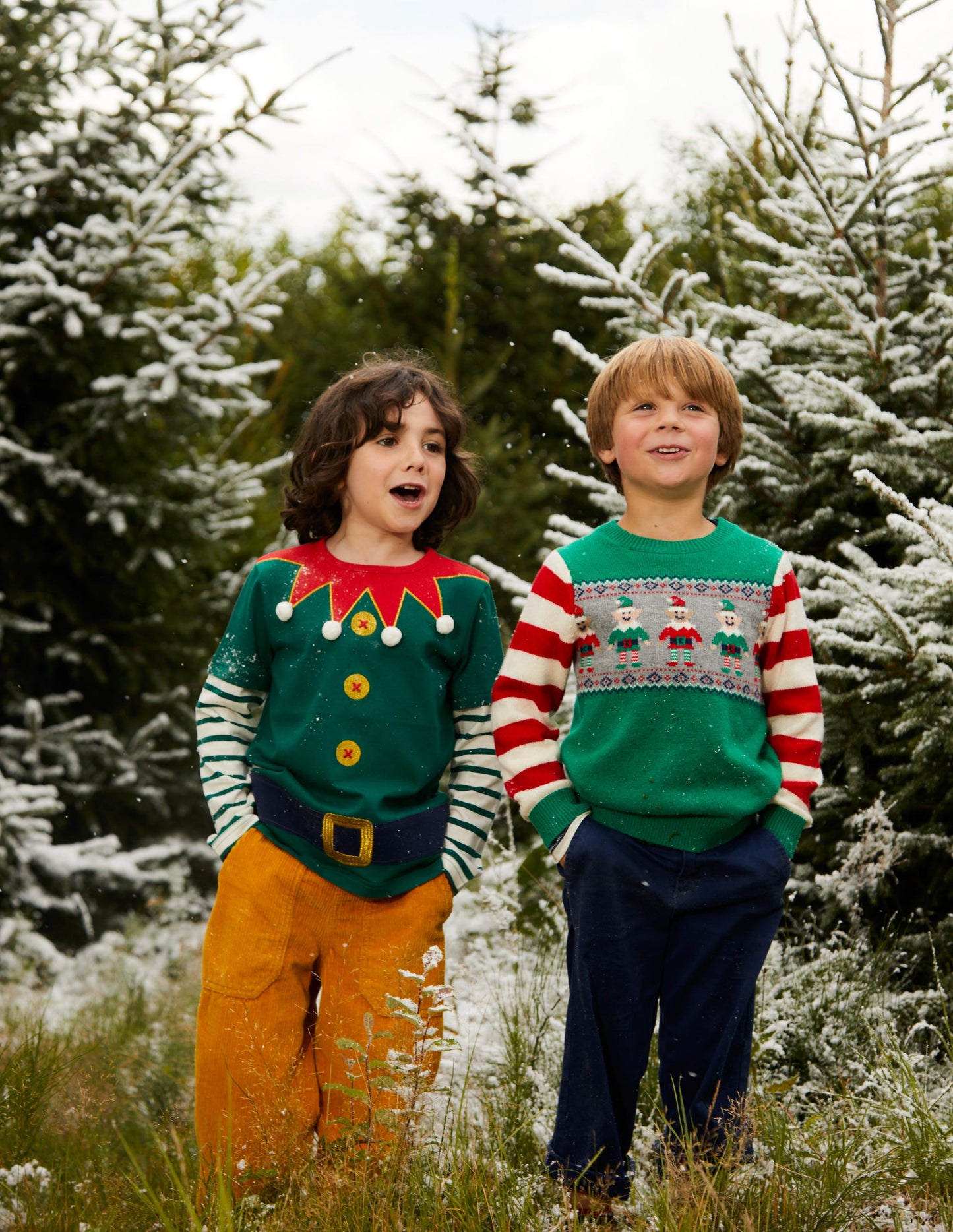 Elf Applique T-shirt-Forest Green