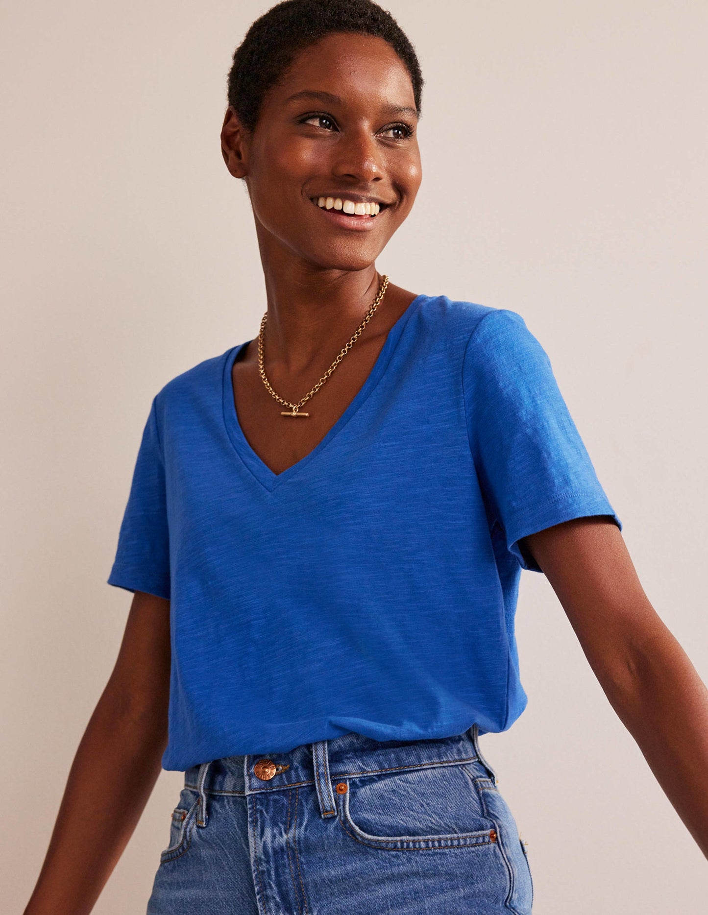 Regular V-Neck Slub T-shirt-Meadow Spring