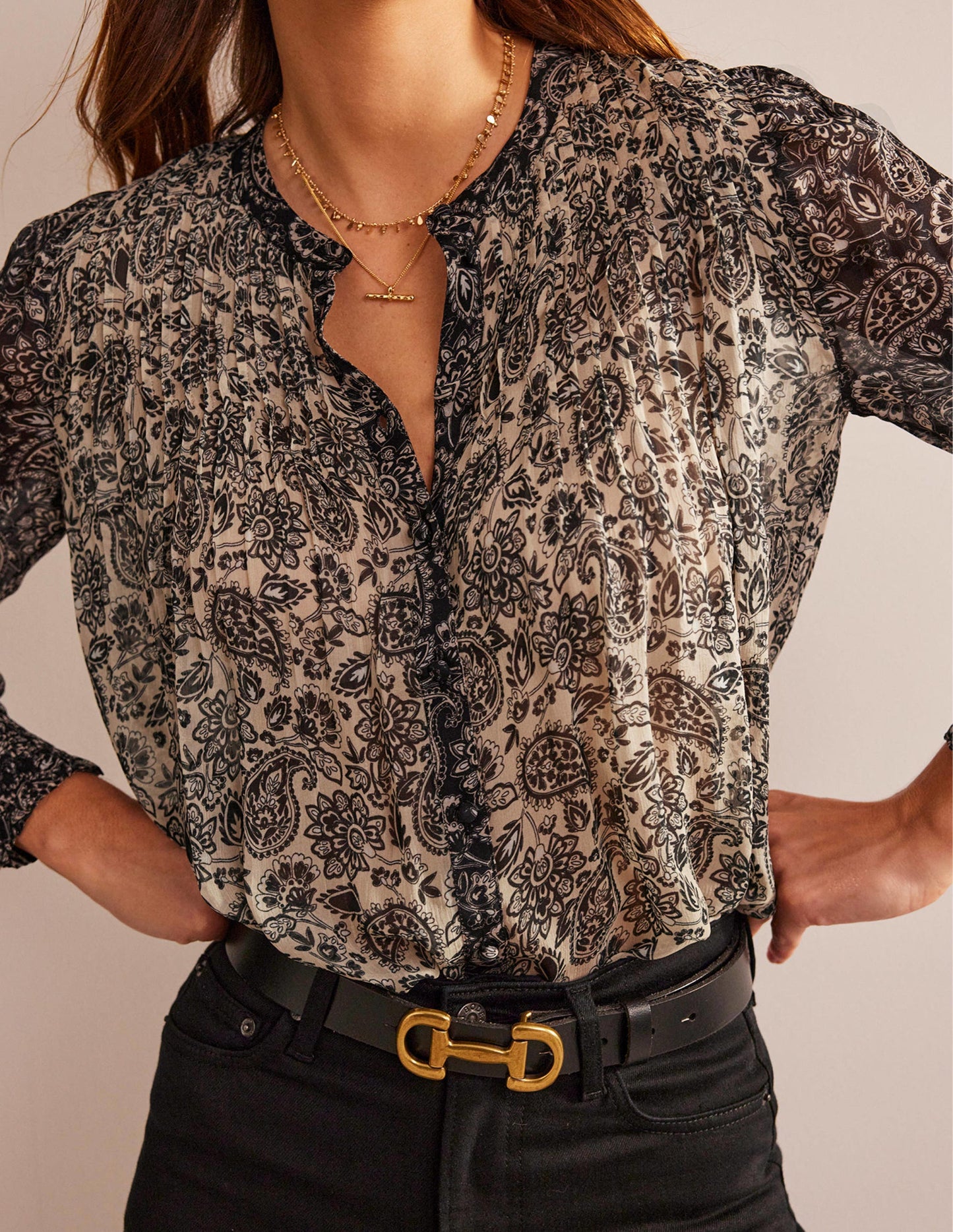 Isla Remix Pintuck Blouse-Black, Paisley