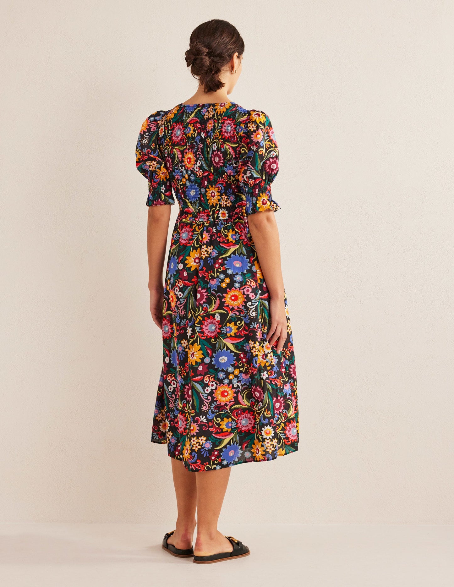 Smocked Bodice Midi Dress-Black, Gardenia Pop