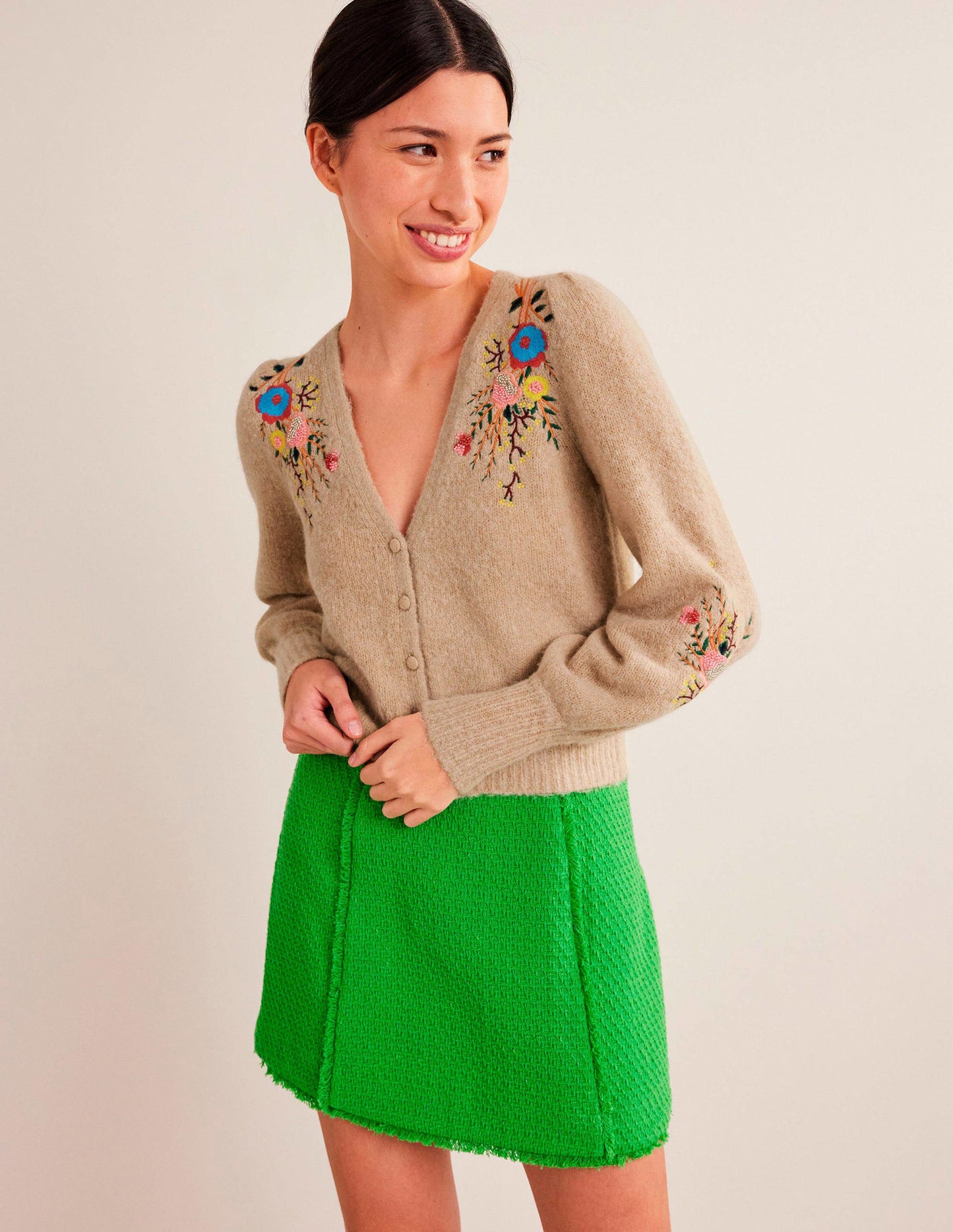Fluffy Floral Detail Cardigan-Chinchilla Melange Floral