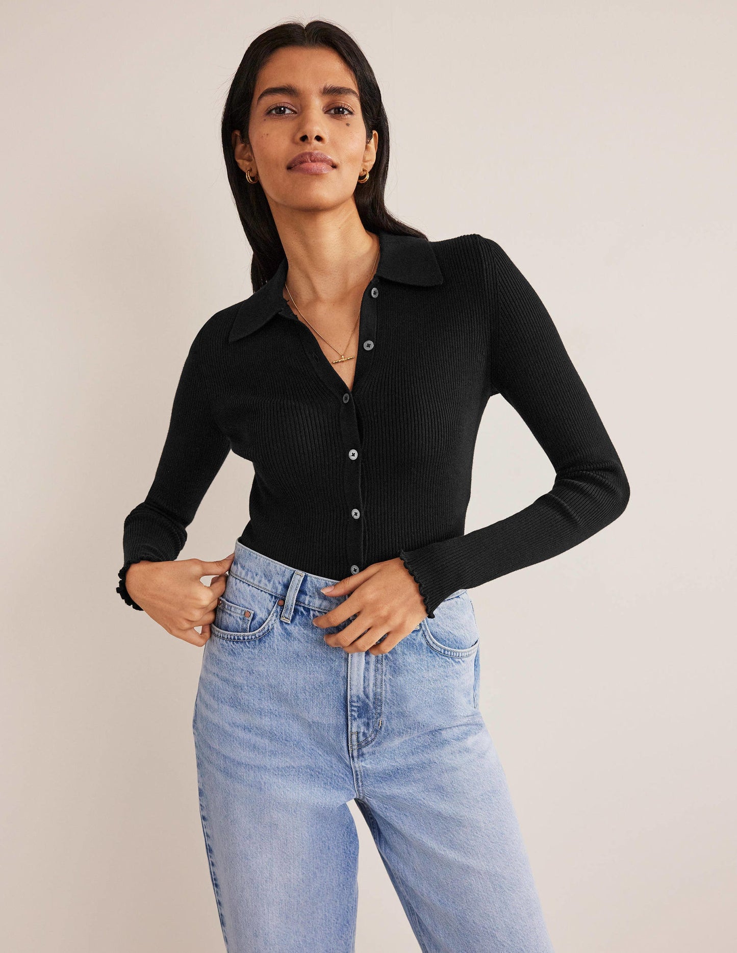 Ribbed-Knit Fitted Shirt-Black