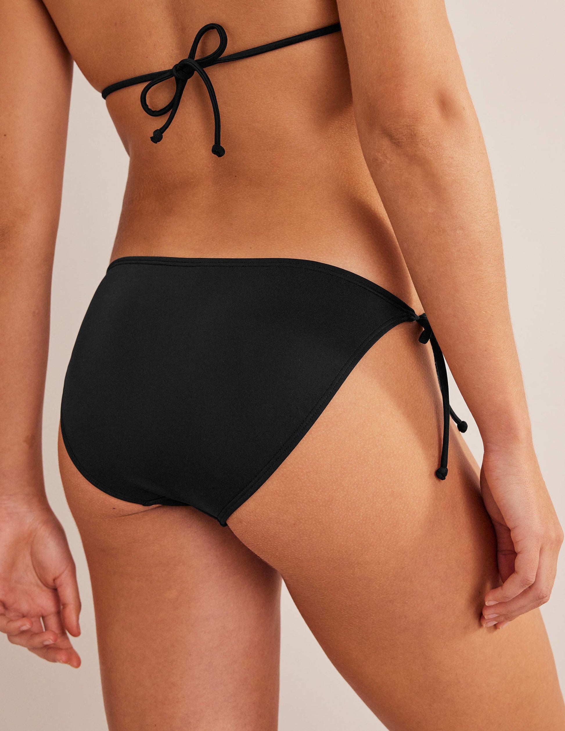 Symi String Bikini Bottoms-Black-3