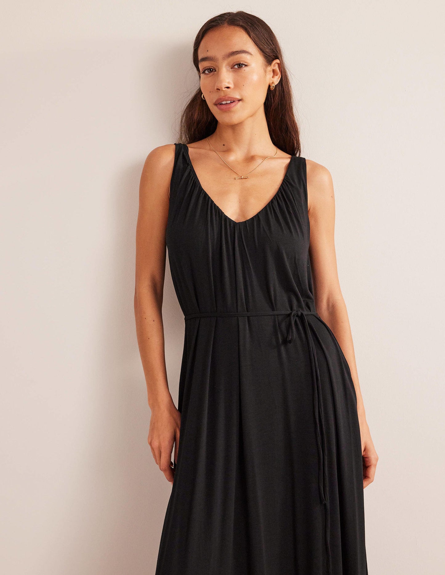 V-Neck Jersey Maxi Dress-Black
