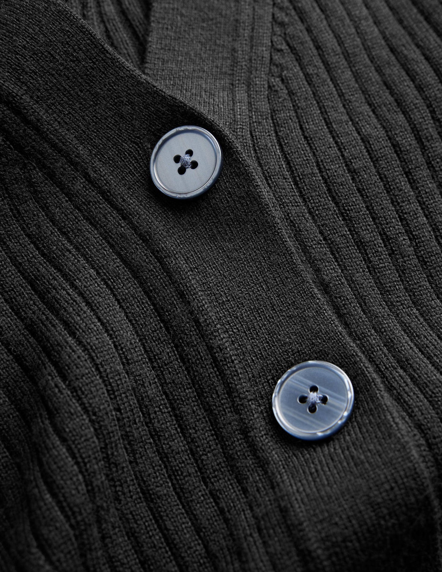 Ribbed Merino V Cardigan-Black