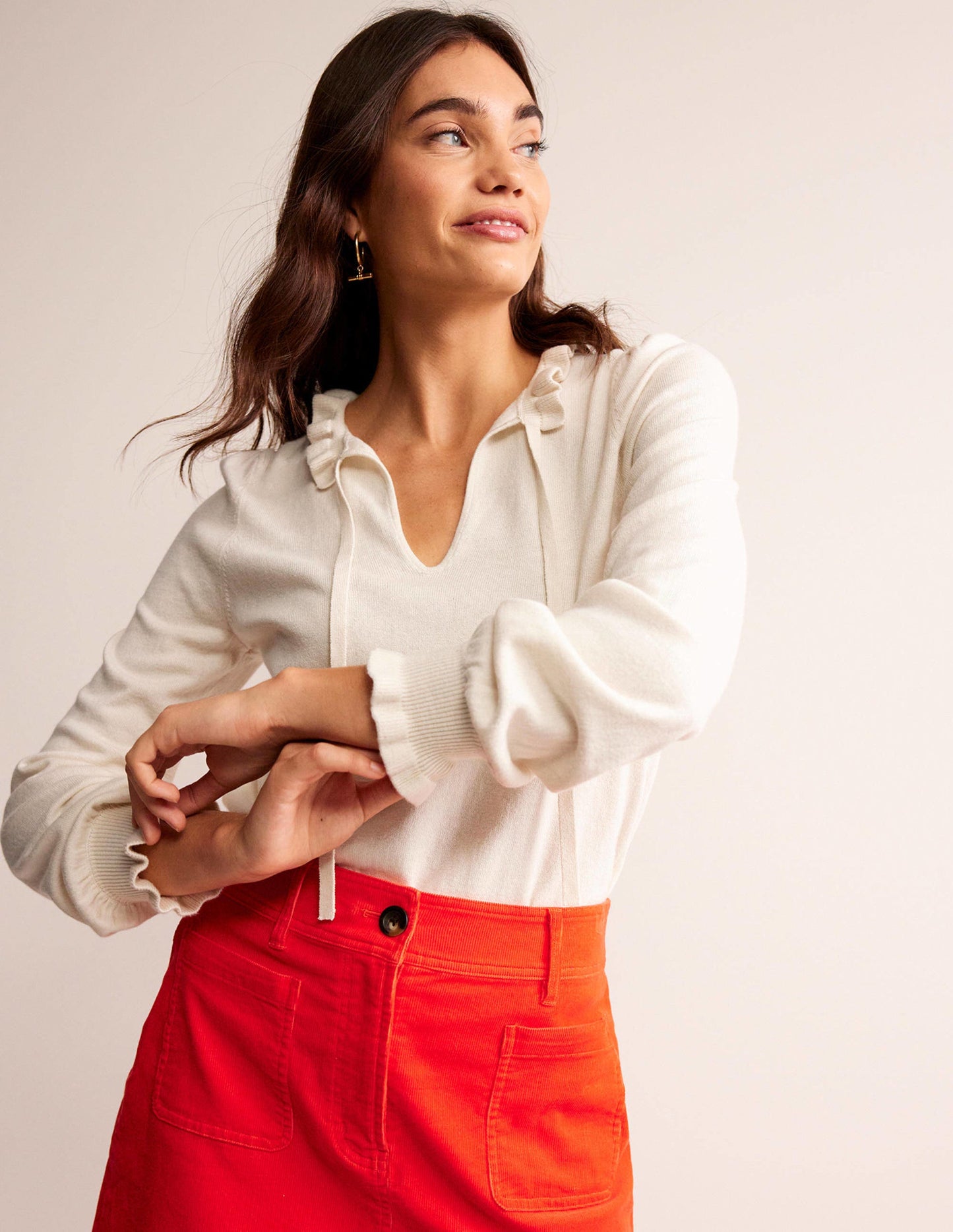 Ruffle Tie-Neck Jumper-Ivory