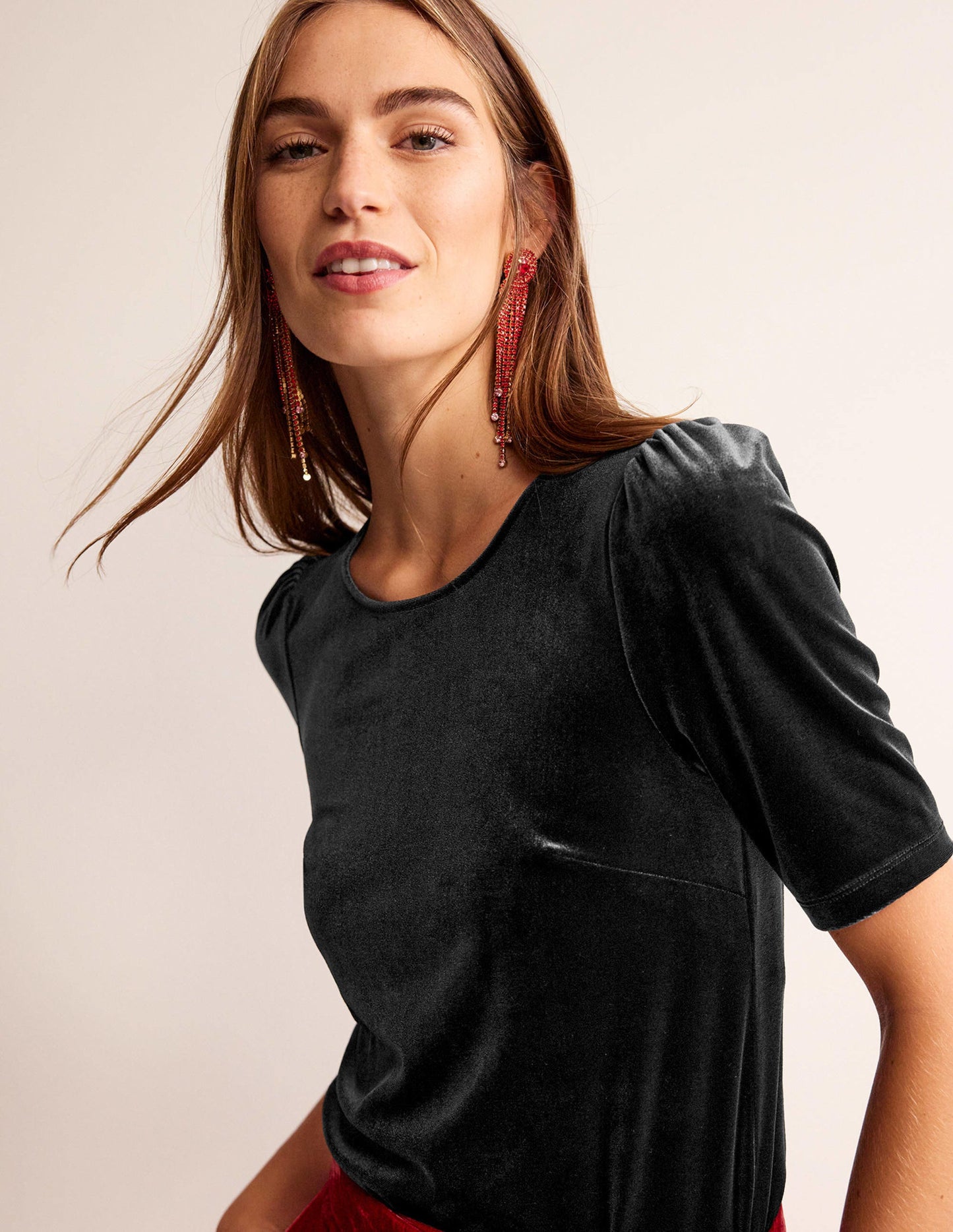 Velvet Party T-shirt-Black