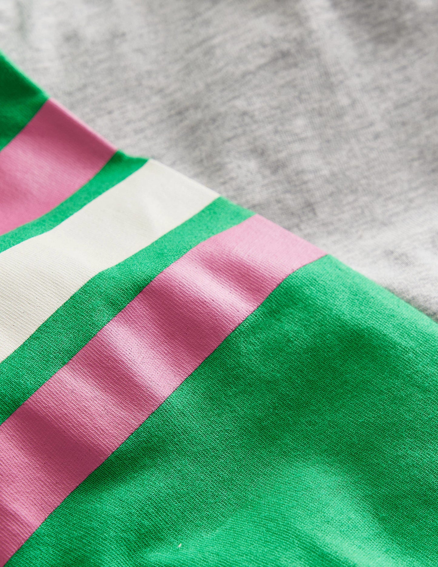 Colourblock Raglan T-shirt-Grey Marl/Sapling Green