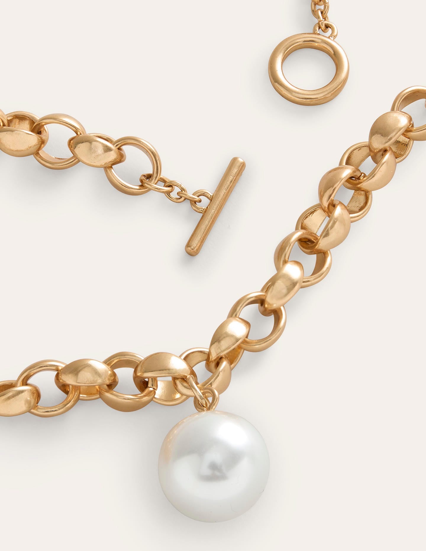 Chunky Faux Pearl Necklace-Gold