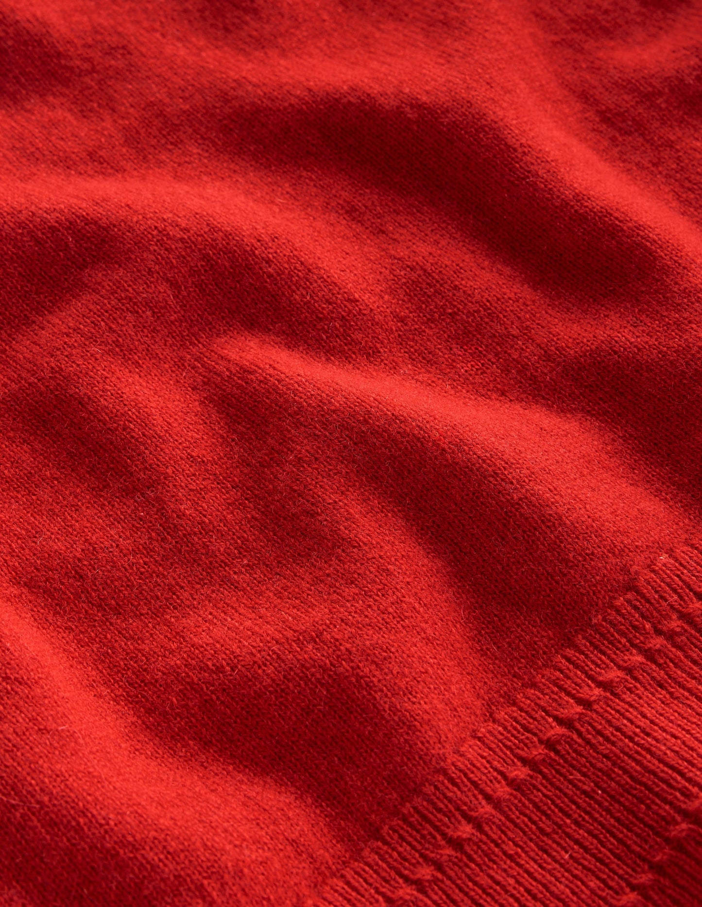 Eva Cashmere V-neck Jumper-Rouge Red