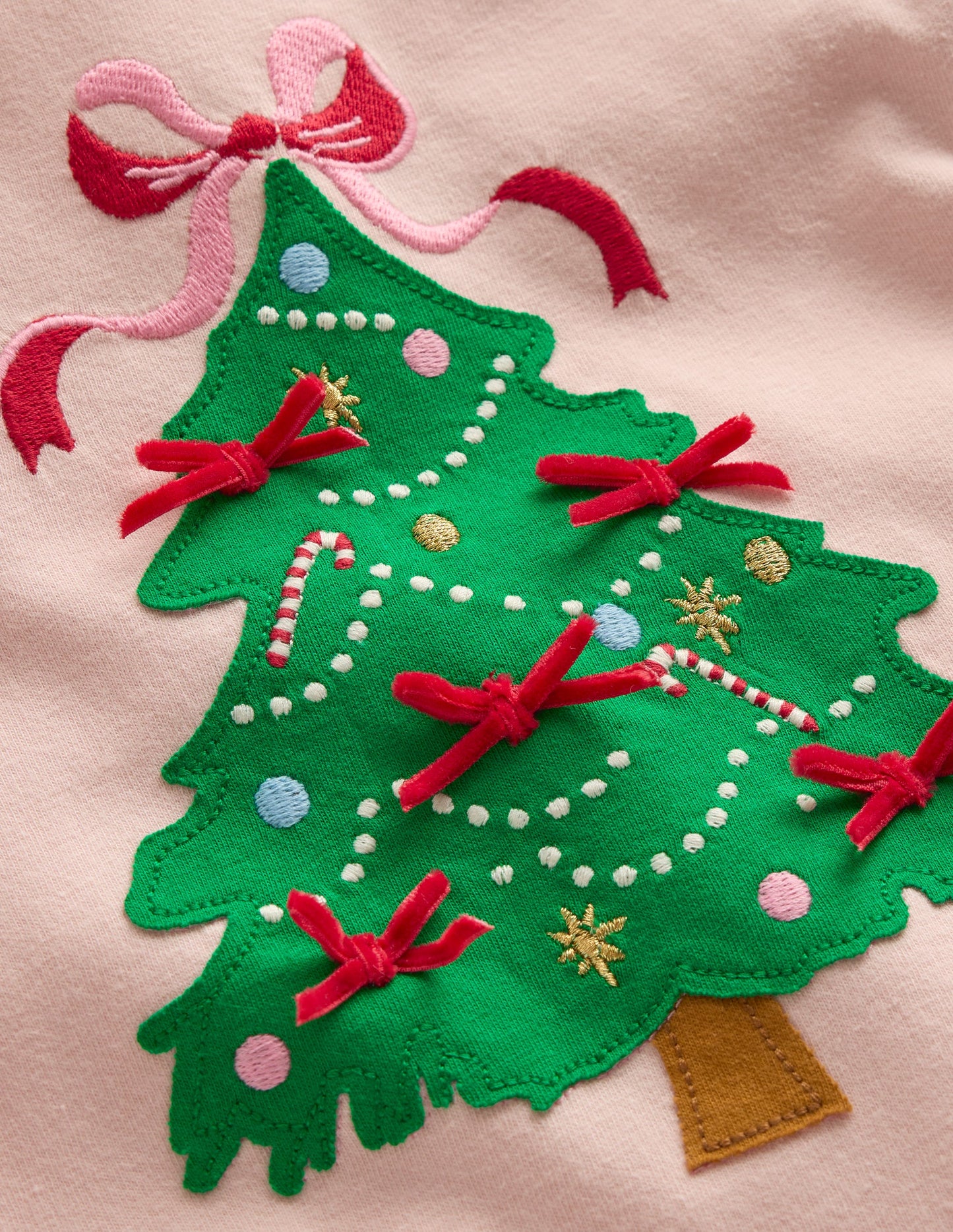 Frill Sleeve Appliqué T-shirt-Chalk Pink Christmas Tree