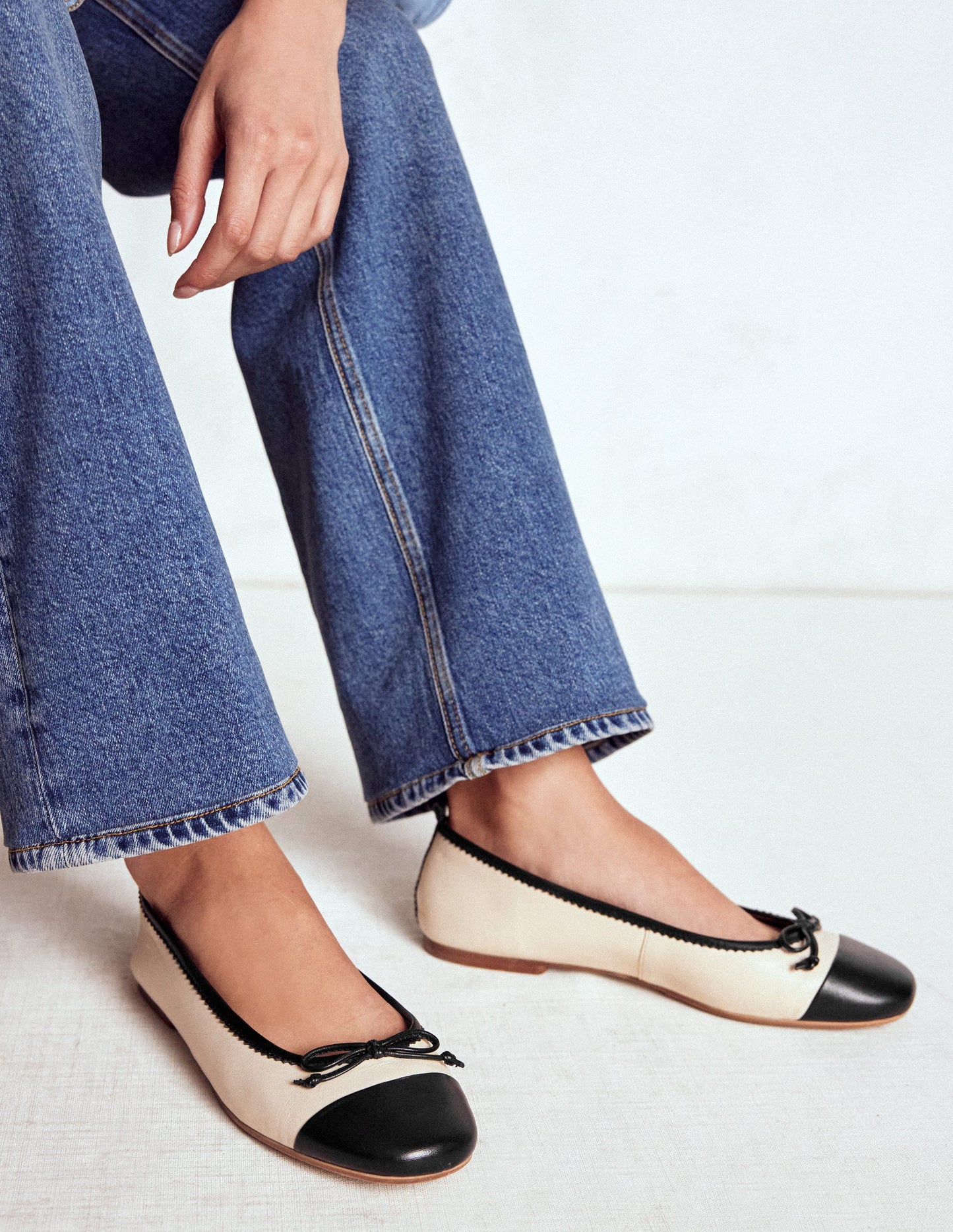 Kitty Flexi Sole Ballet Pumps-Ecru/Black