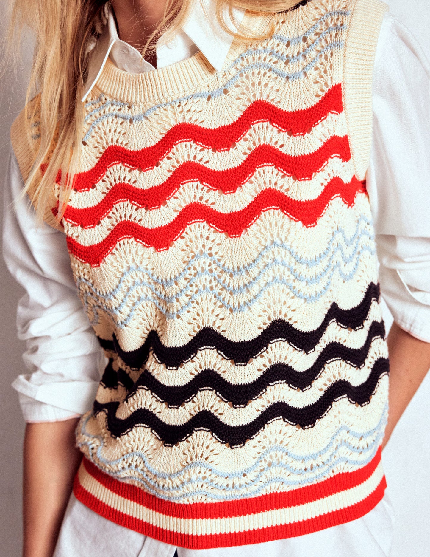 Cotton Wave Tank-Navy/ Red Textured Wave