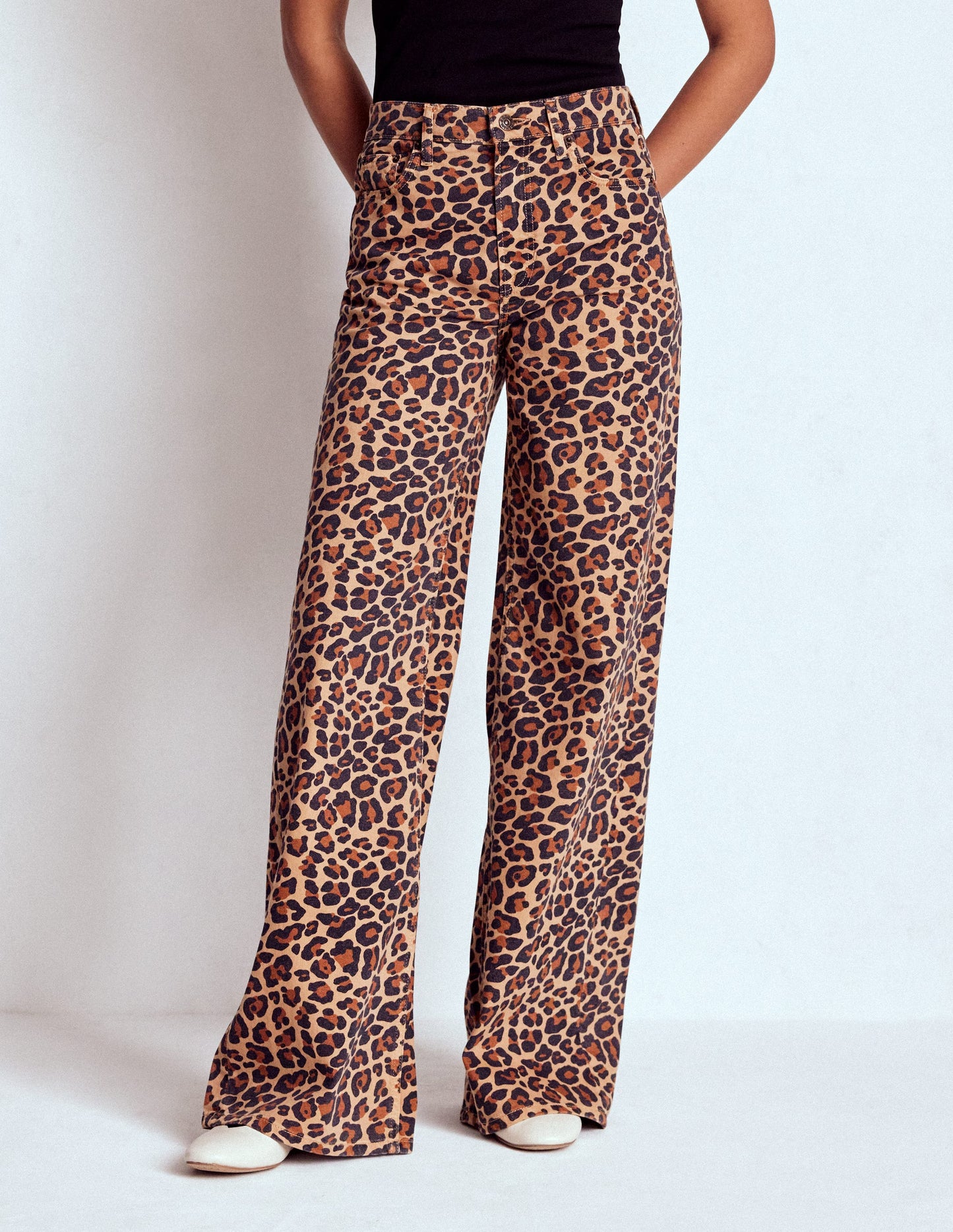High Rise Wide Leg Jeans-Leopard Print