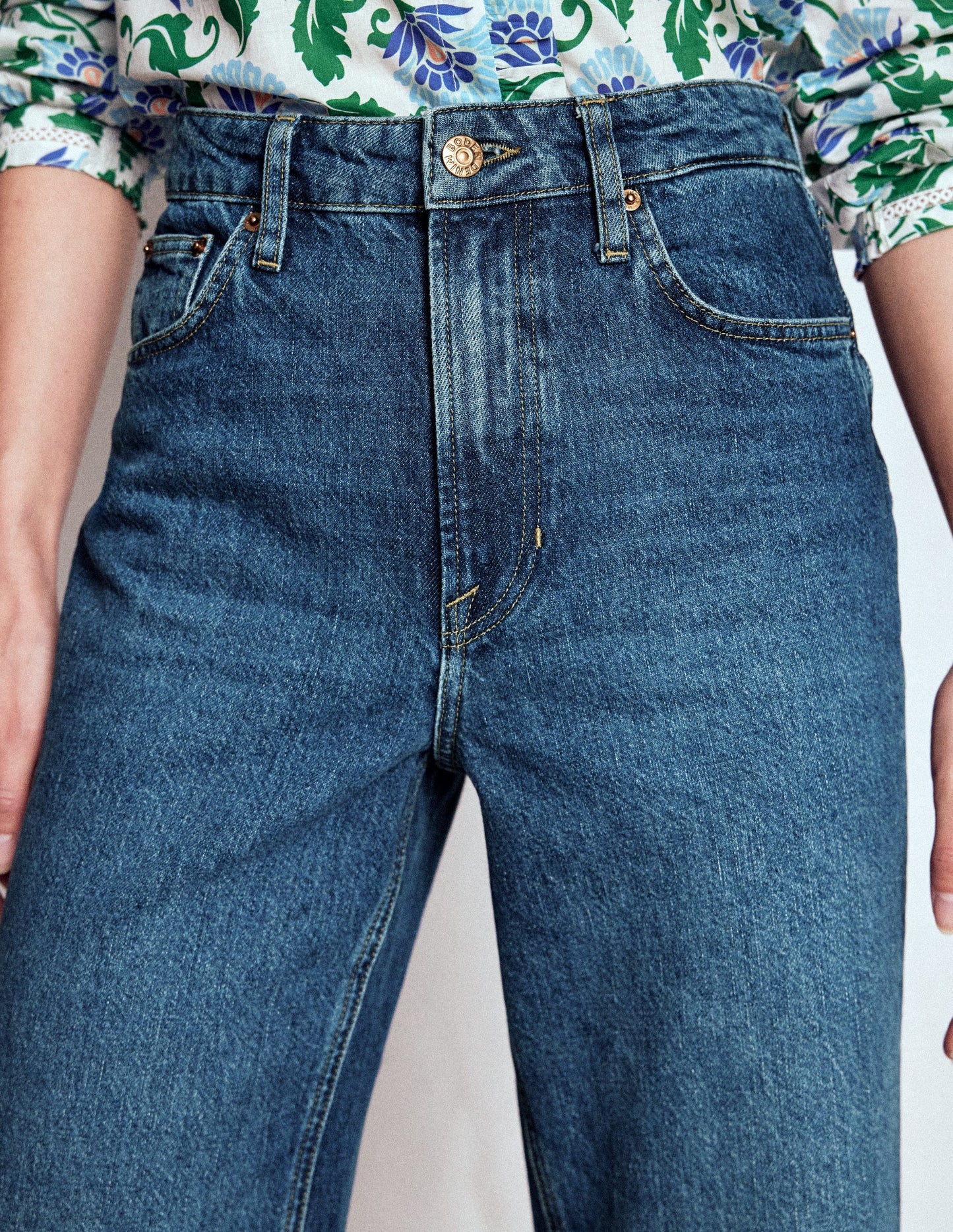 High Rise Straight Crop Jeans-Mid Vintage