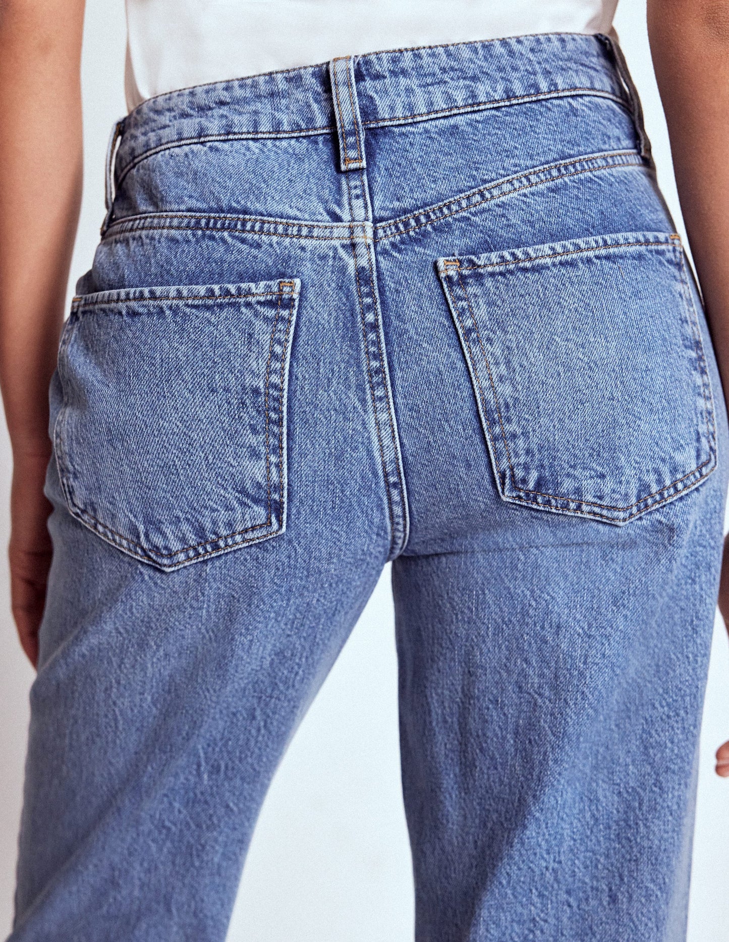 High Rise Rigid Straight Jeans-Light Vintage