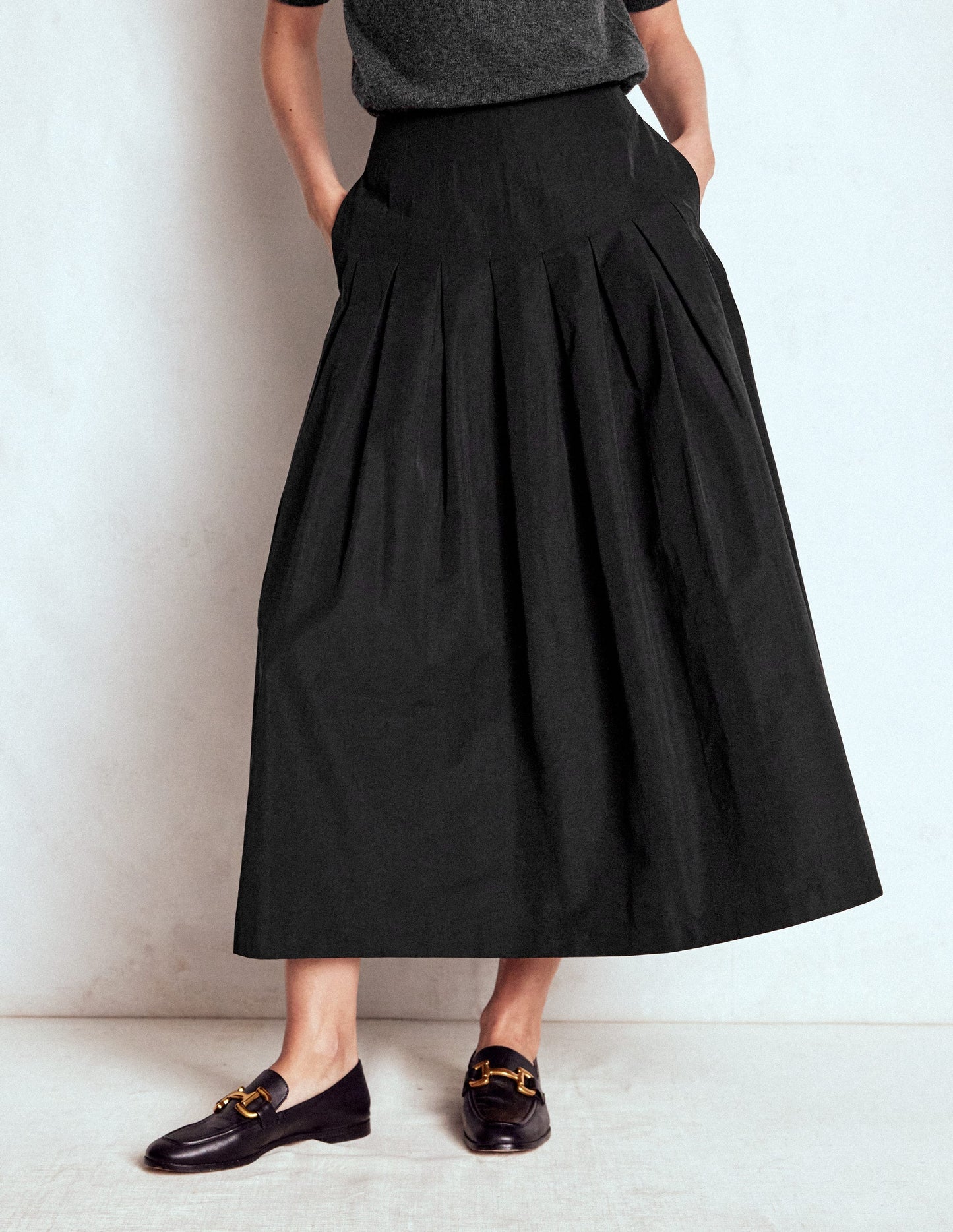 Valentina Taffeta Midi Skirt-Black