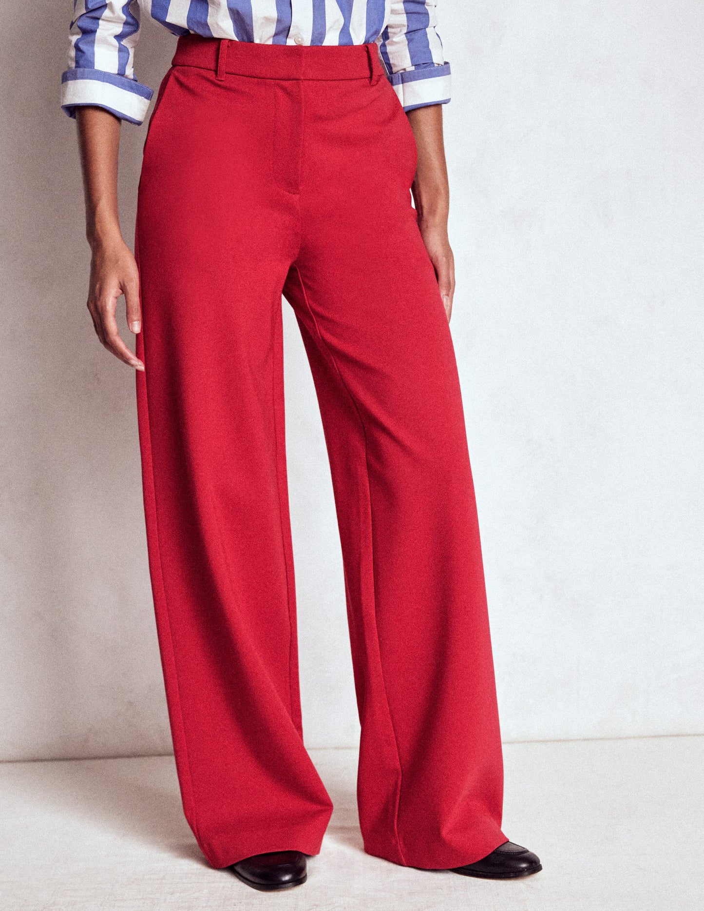 Belgravia Ponte Trousers-Carmine Red