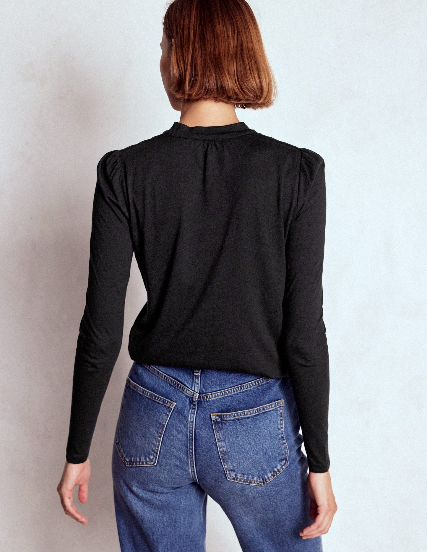 Tie Neck Supersoft Top-Black