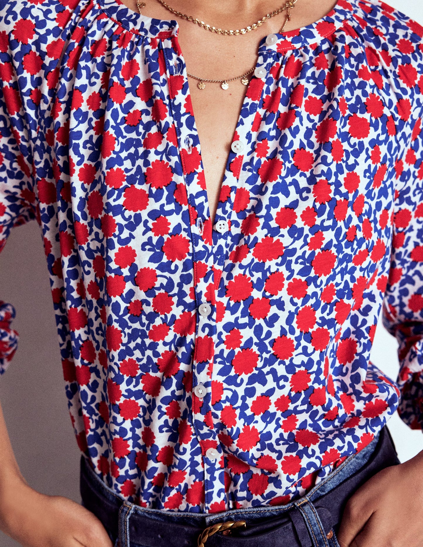 Isla Long Sleeve Jersey Shirt-Poppy Red, Floweret Vine