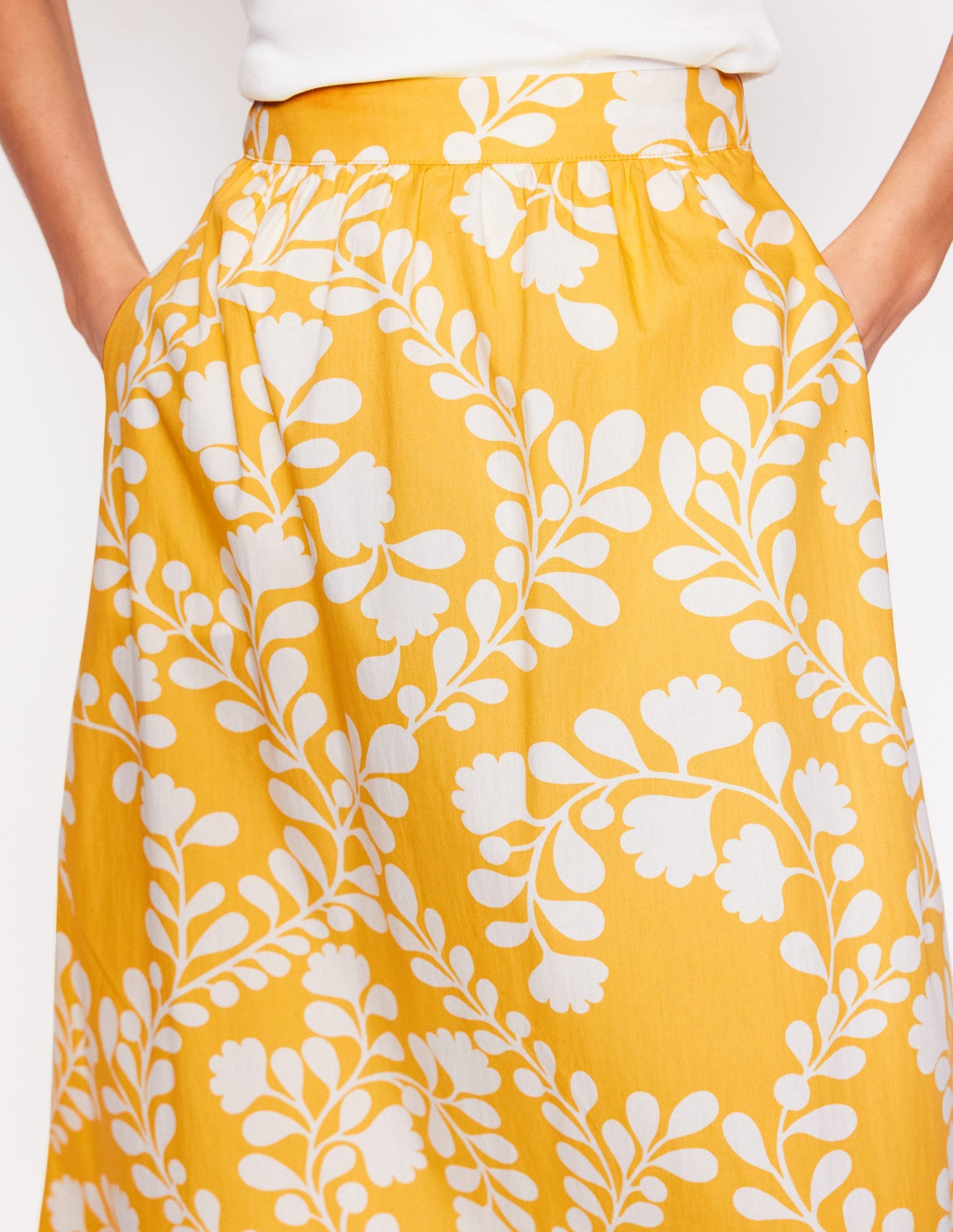 Hattie Poplin Midi Skirt-Yellow, Vine Silhouette