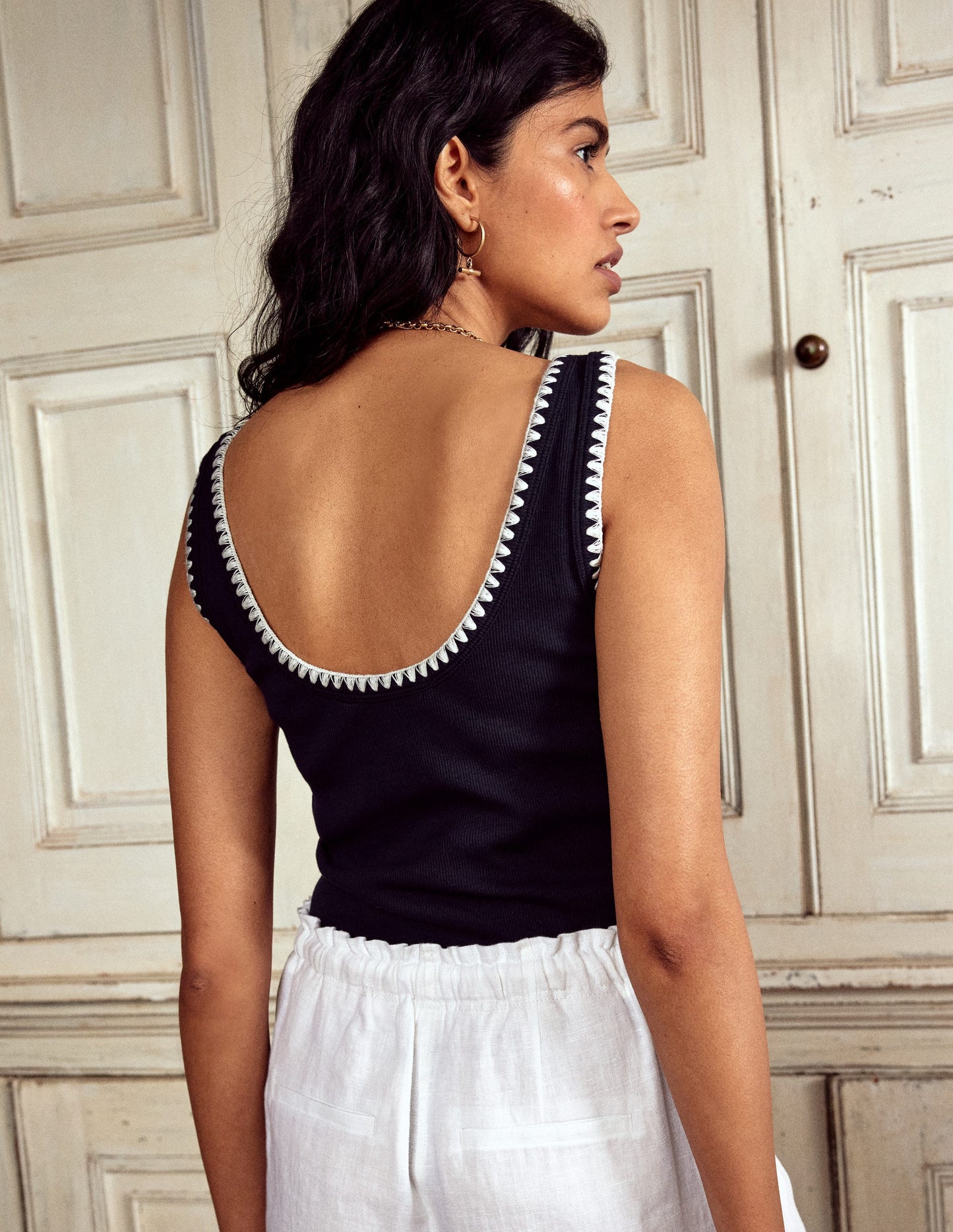 Crochet Trim Scoop Neck Vest-Navy