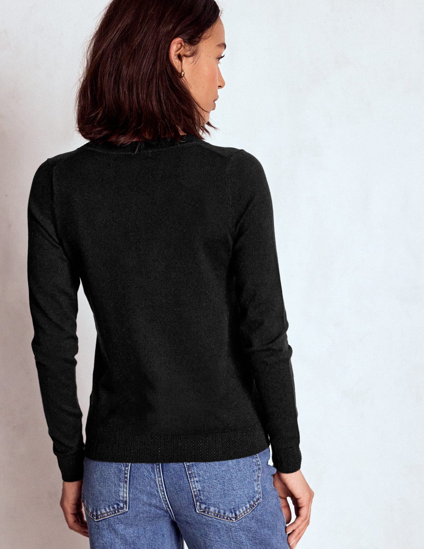Emilia Cotton V-Neck Jumper-Black