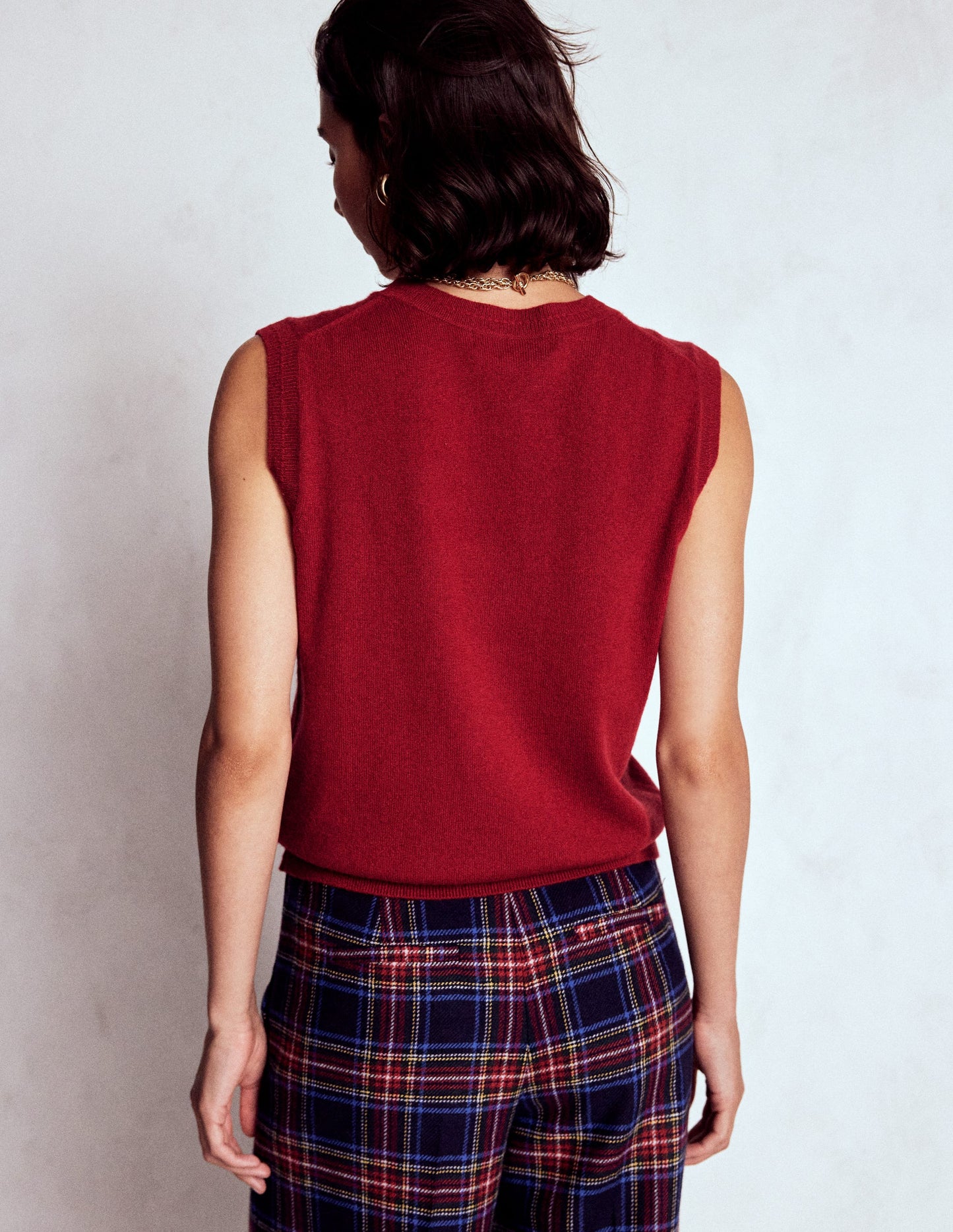 Eva Cashmere Tank-Red Liquorice