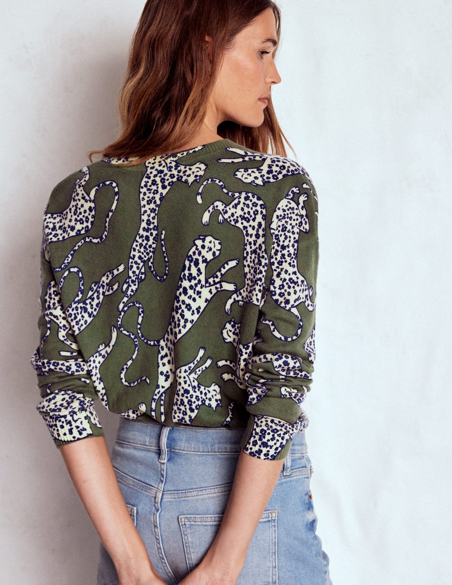 Lydia Cashmere Jumper-Woodland Green, Leopard