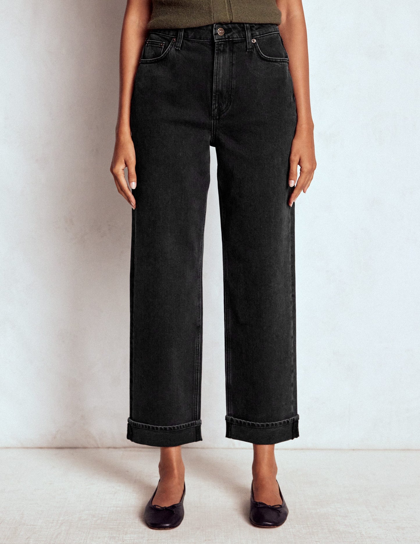 Mid Rise Stretch Jeans-Washed Black