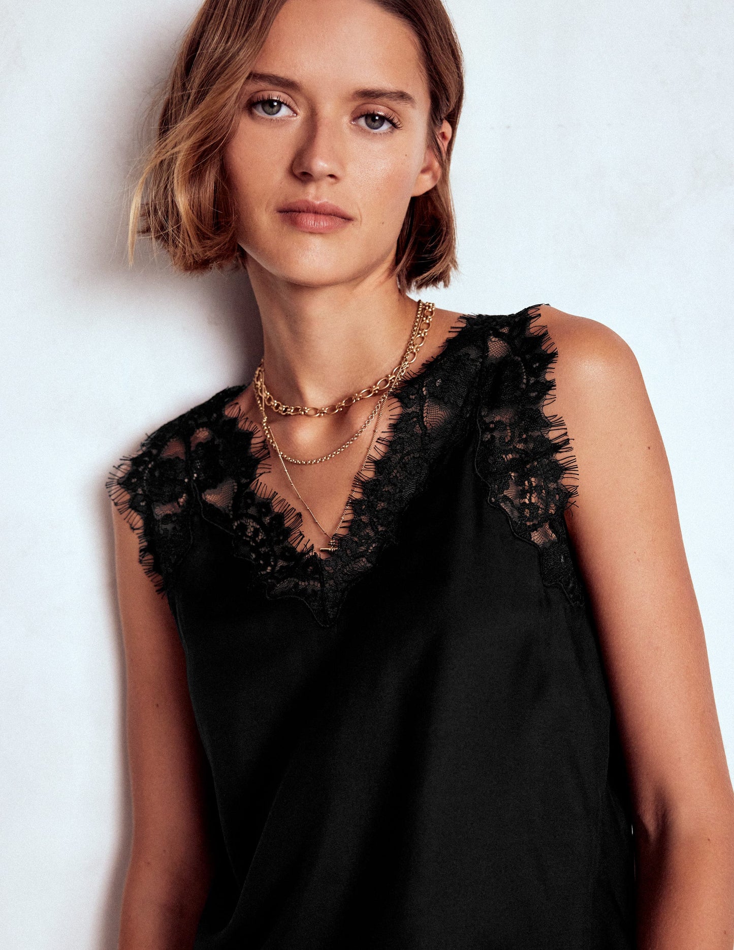 Silk-blend Lace Trim Cami Top-Black