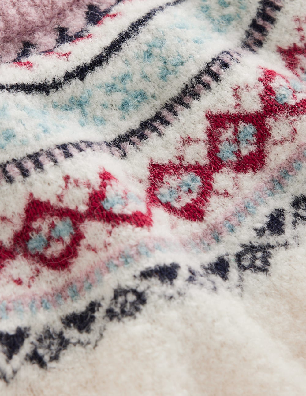 Bouclé Raglan Jumper-Warm Ivory Fair Isle