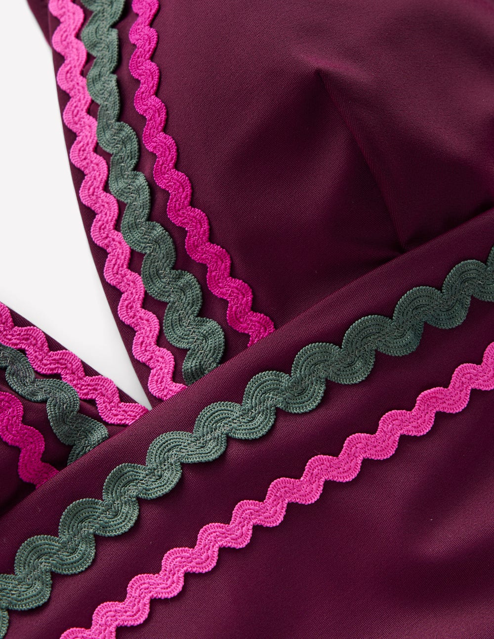 Porto V-neck Swimsuit-Chocberry