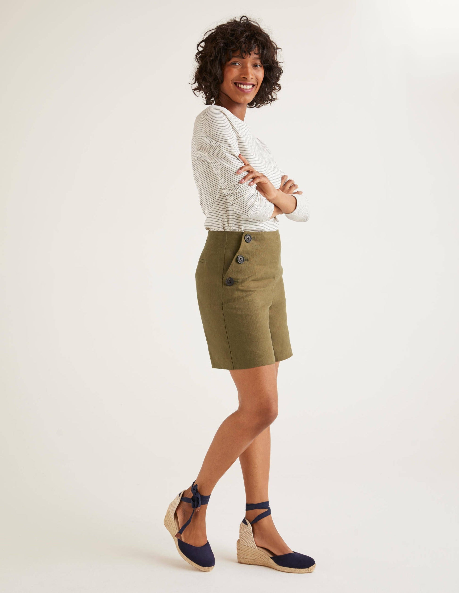 Falmouth Linen Shorts-Classic Khaki-2