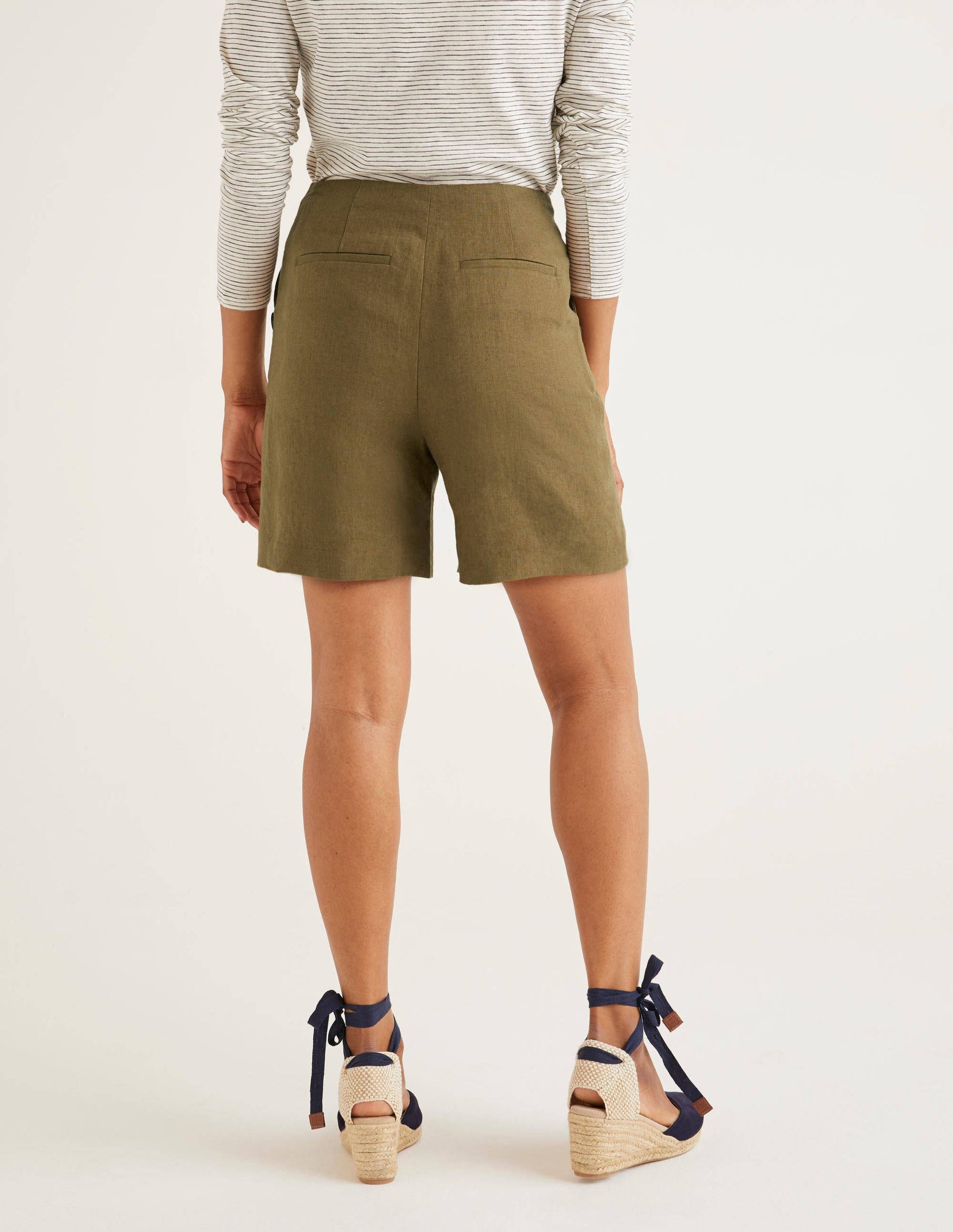 Falmouth Linen Shorts-Classic Khaki-3