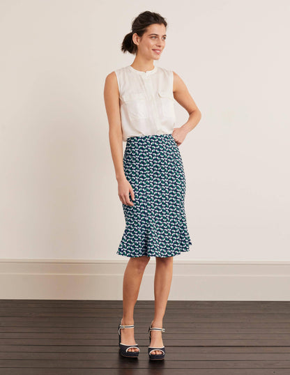 Violette Skirt-Navy Daisy Petals Print-2
