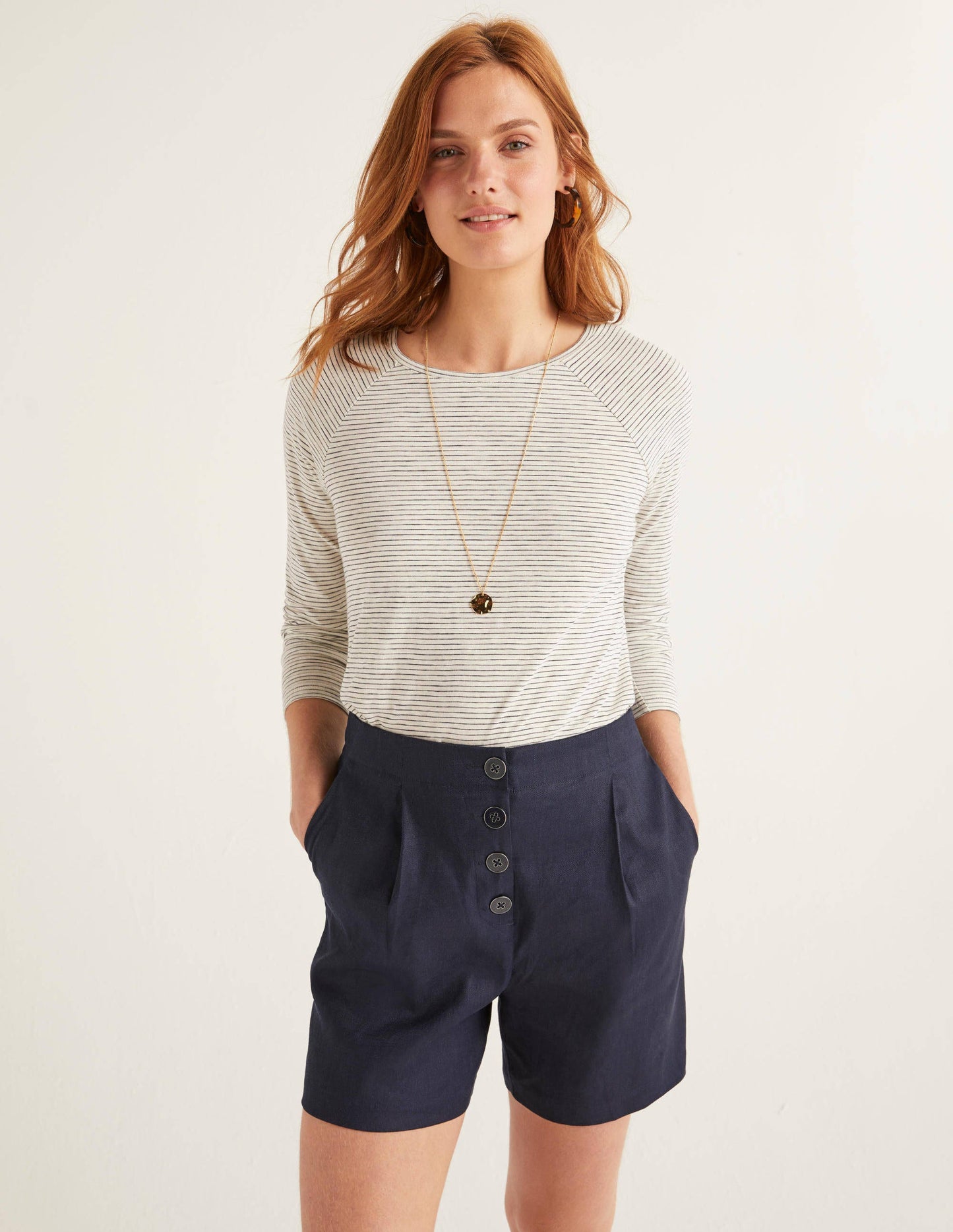 Bamburgh Shorts-Navy