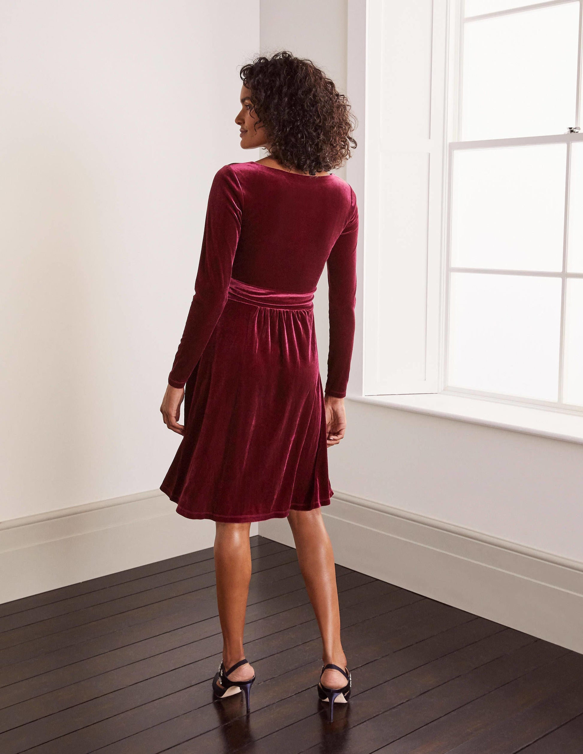 Abigail Velvet Dress-Ruby Ring-3